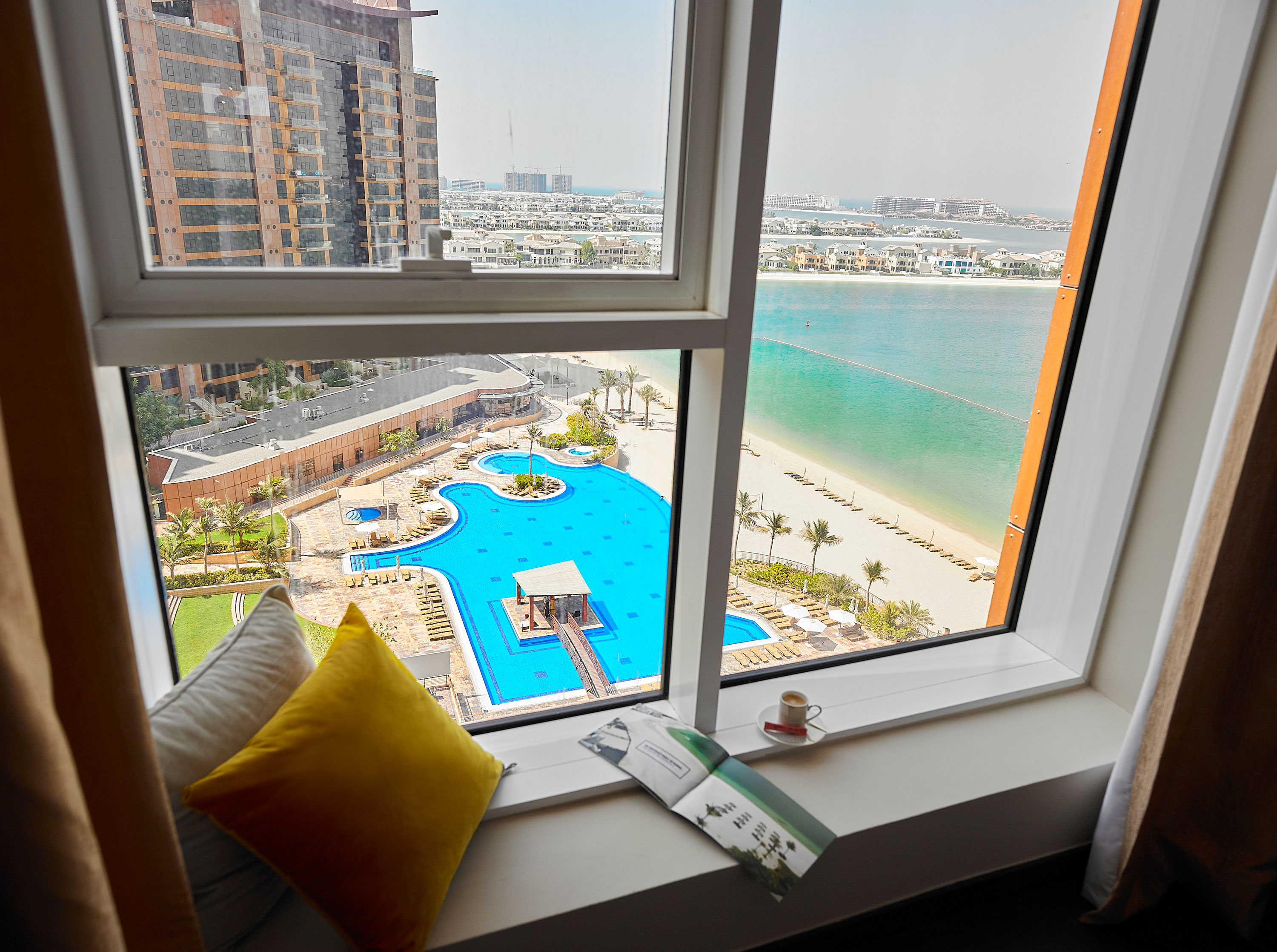 Dream Inn - Tiara Palm Residence 3BR Apartment