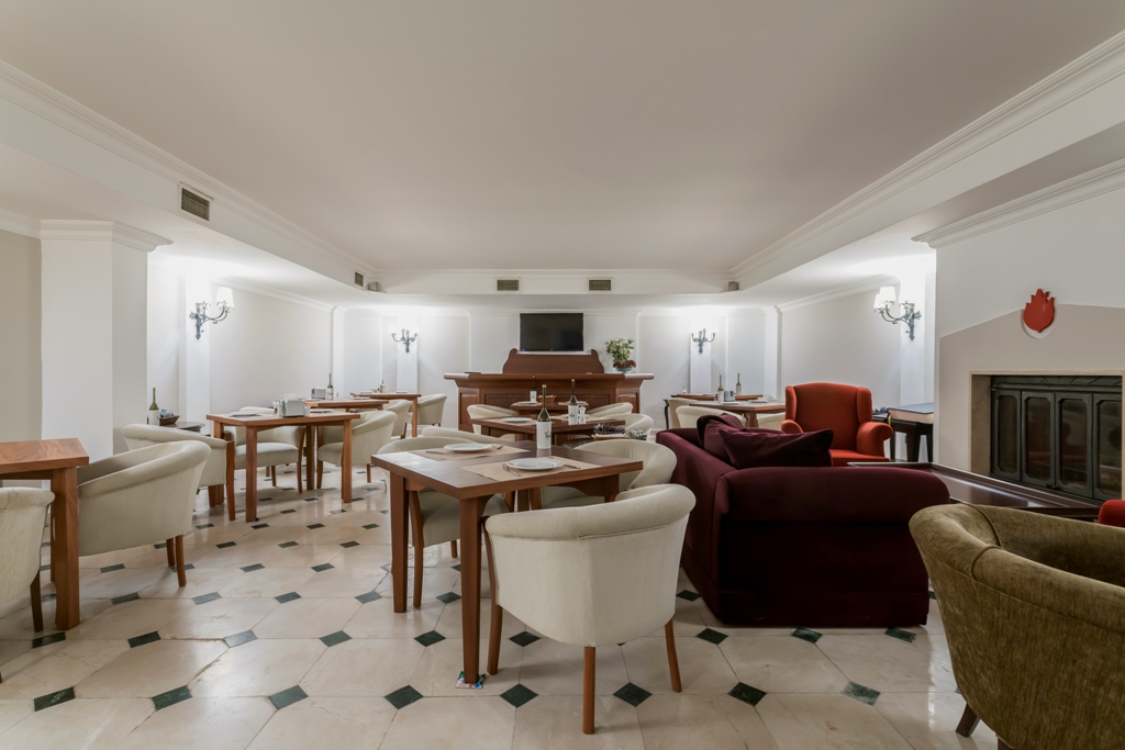 Bay Nihat Lale Hotel