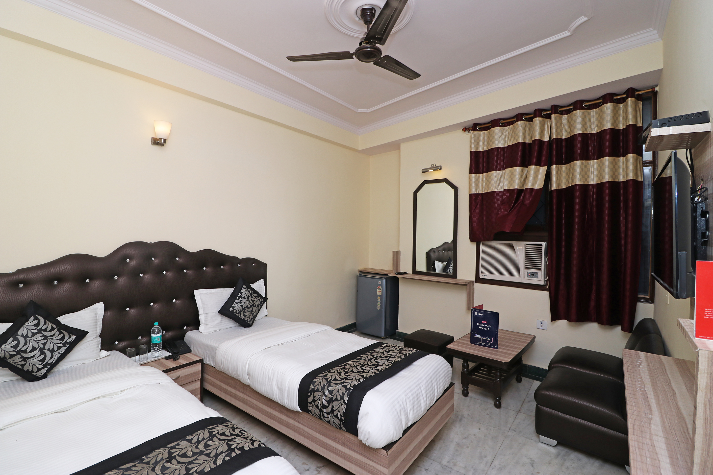 ADB Rooms Hotel Silver Shine