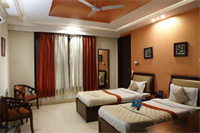 FabHotel Golf Course Road