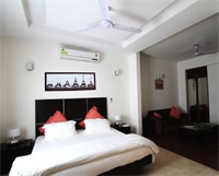 Luxury Suites and Hotels Huda City Centre