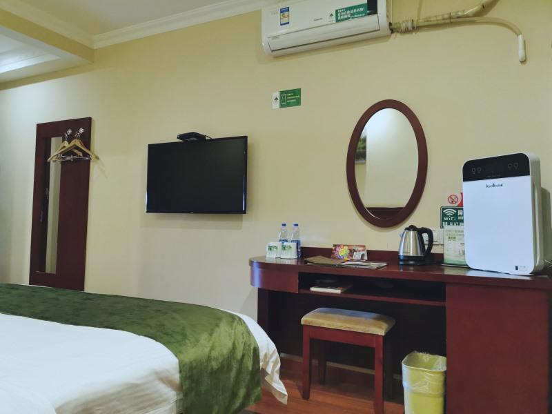 GreenTree Inn ShangHai Car Piers Studio BeiSong Road Express Hotel