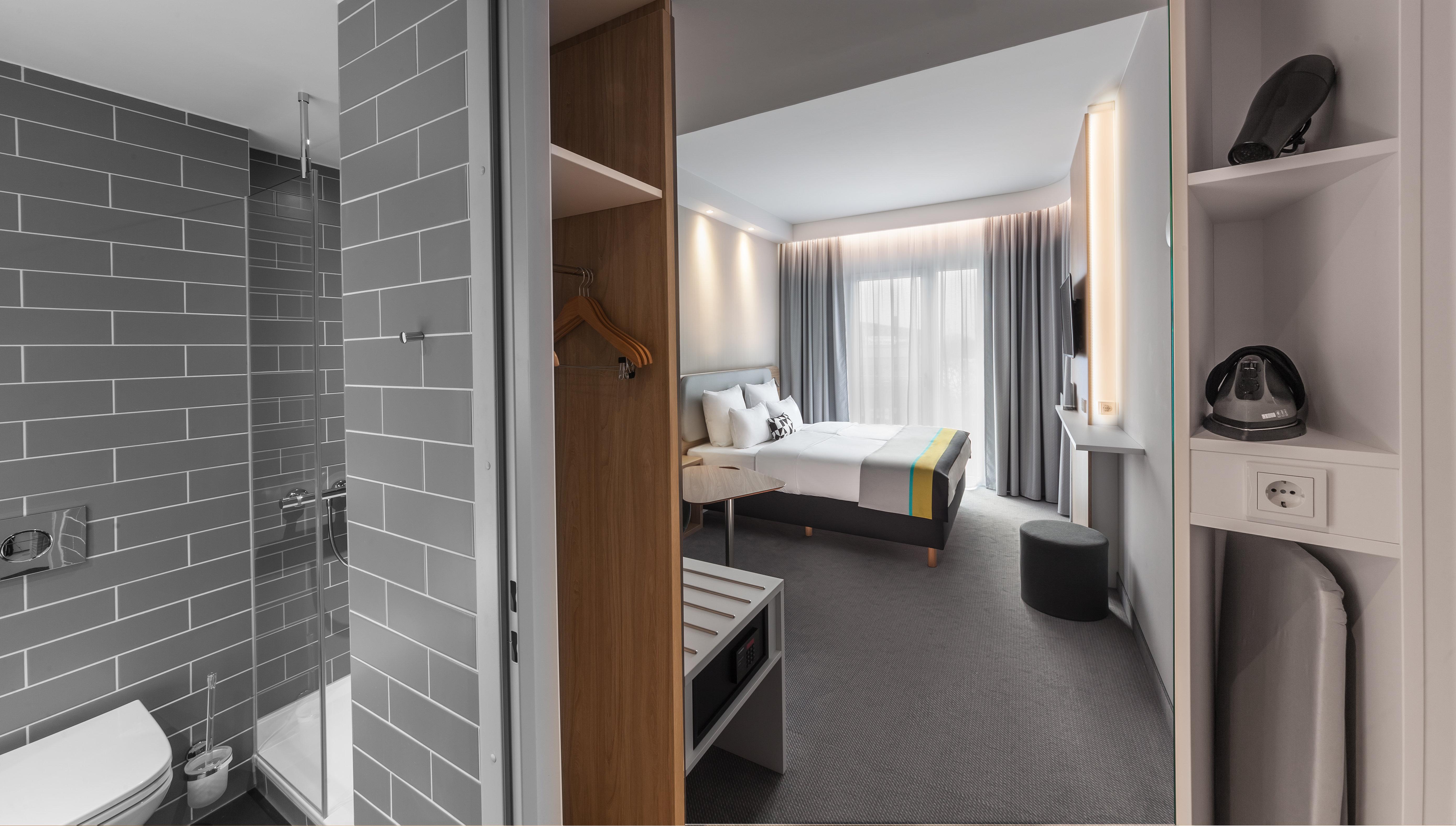 Hotel Holiday Inn Express Dusseldorf Hauptbahnhof, Deutschland, Düsseldorf. Großes 1