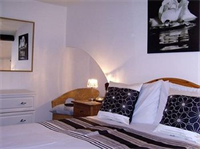 Ellies Guest House