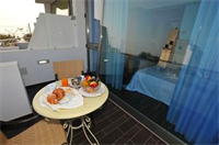 Nauticus Guest Room