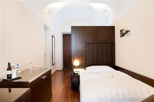Sandwirth Hotel