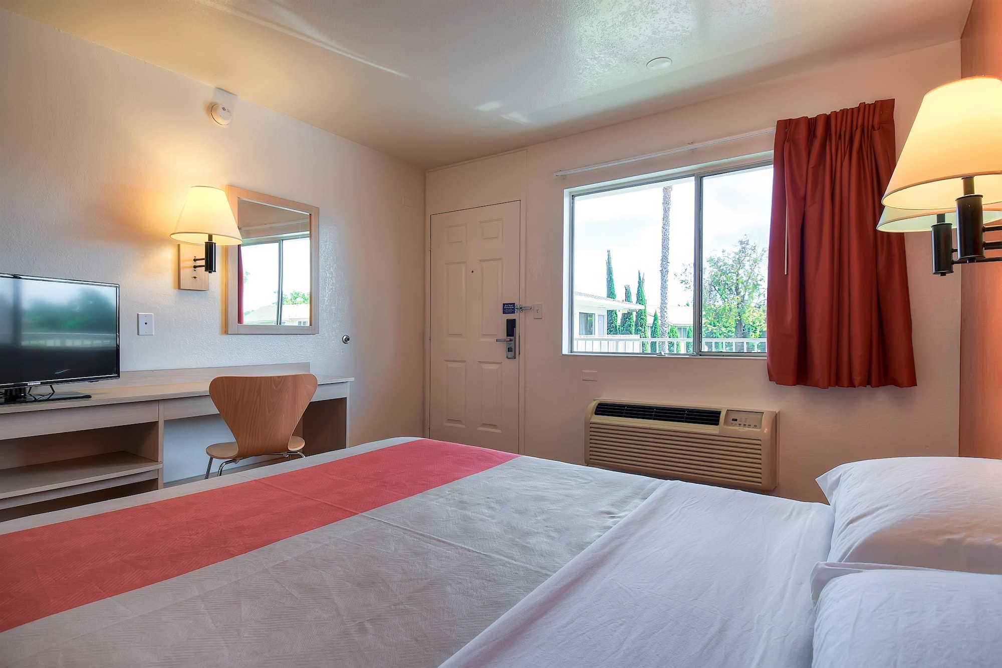Hotel Motel6 Stanton, CA - Anaheim West, USA, Stanton. Großes 1