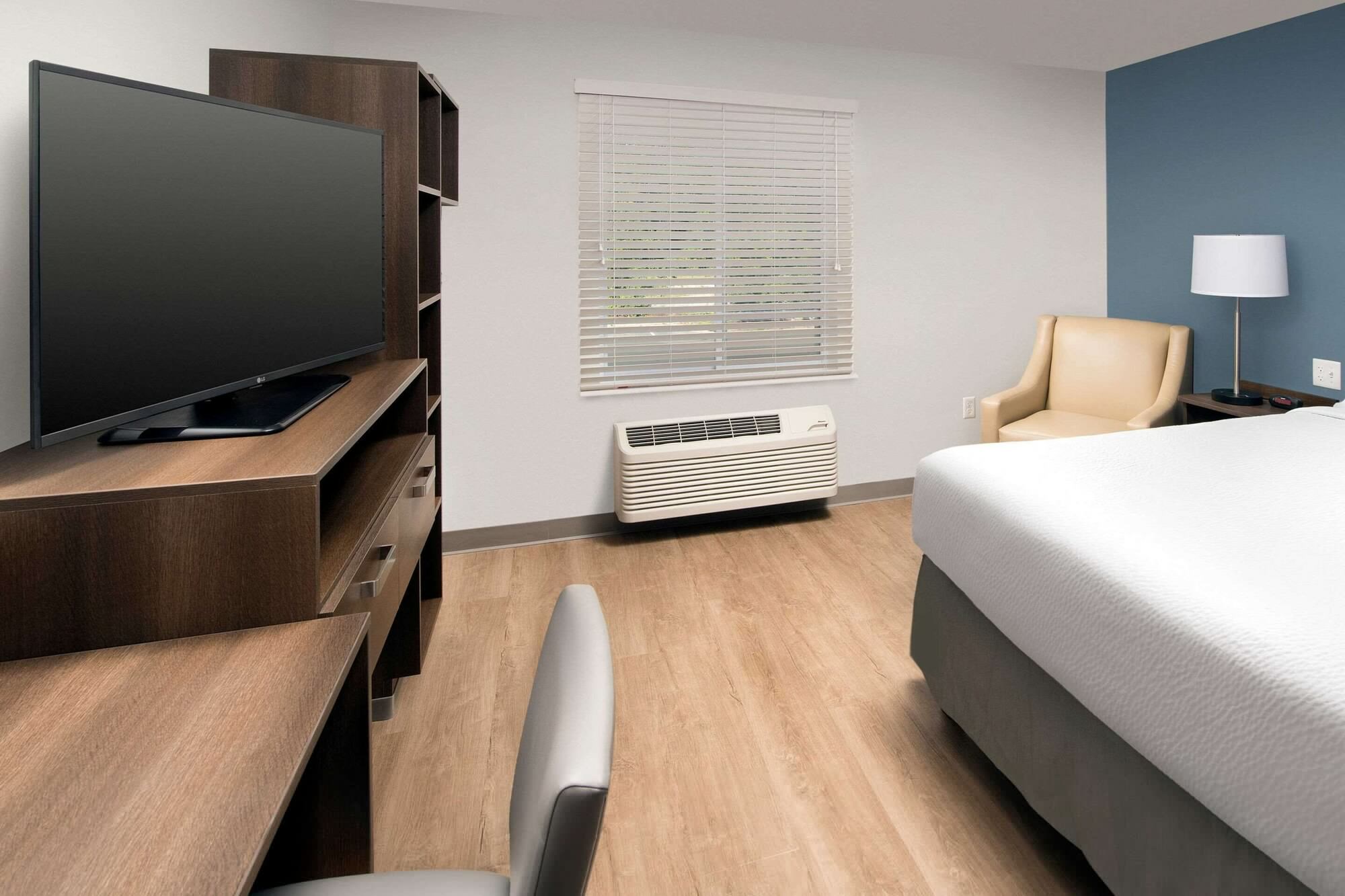 WoodSpring Suites San Antonio Stone Oak 4