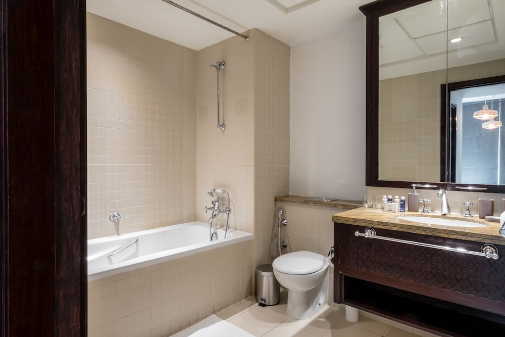Faraway Homes - Burj Residences