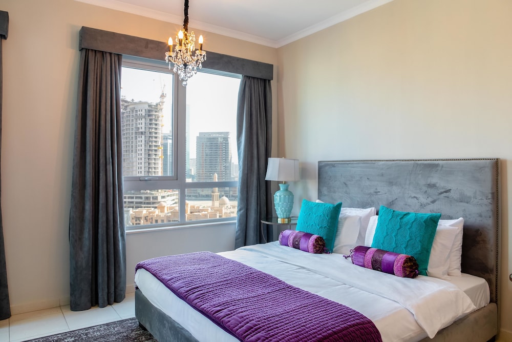 Faraway Homes - Burj Residences
