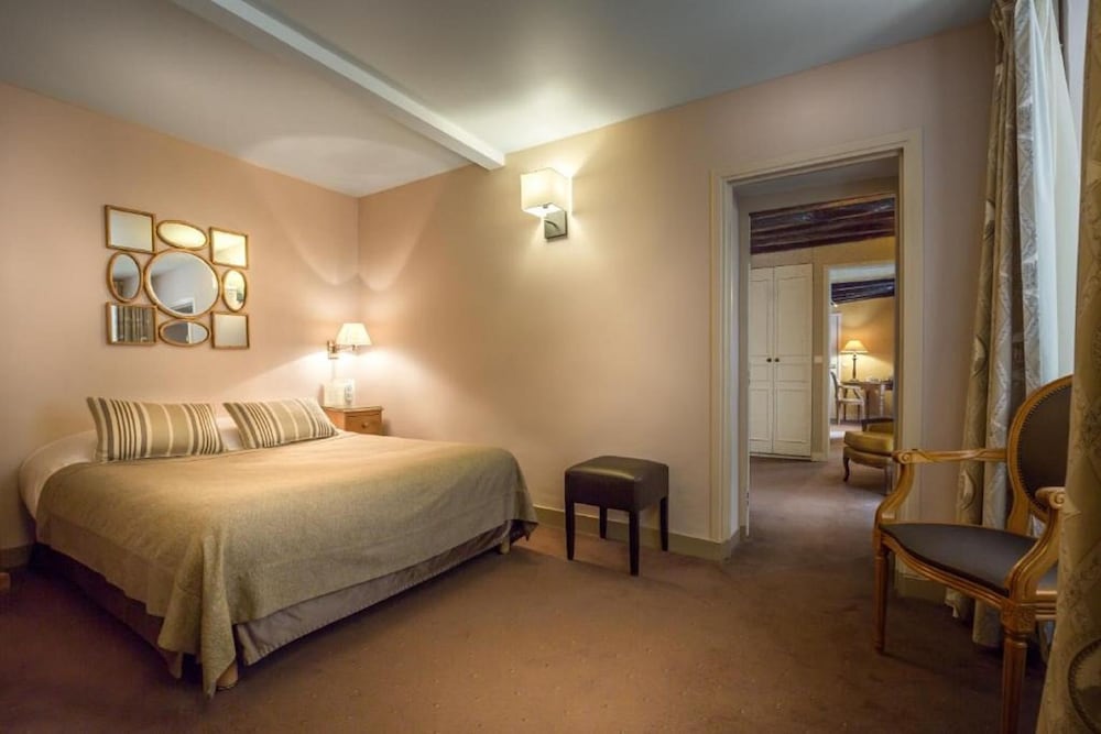 Hotel La Residence Du Berry, Frankreich, Versailles. Großes 2