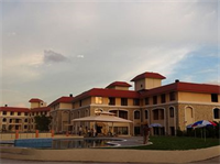 Spine Longer Apartment Hotel
