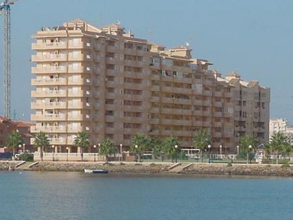 Puerto Playa Apartments Valmanga