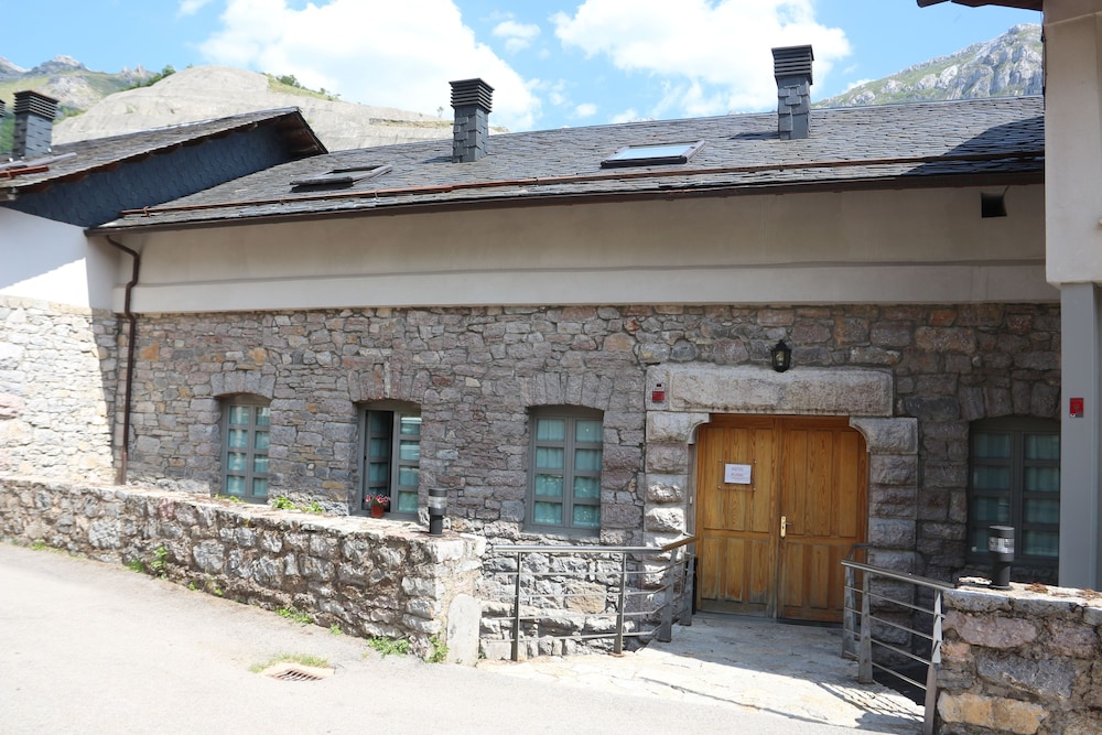 Balneario Caldas De Luna