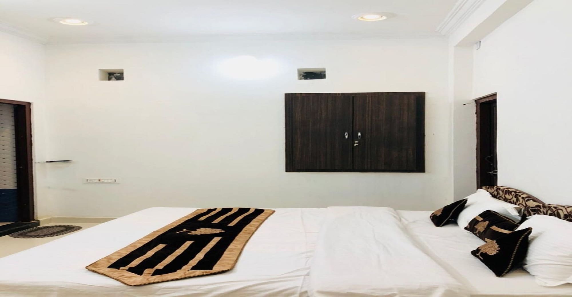 Hotel Galaxy Inn