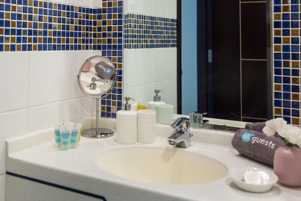 Higuests Vacation Homes - Indigo Tower