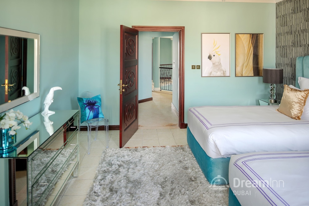 Dream Inn Dubai - Signature Villa