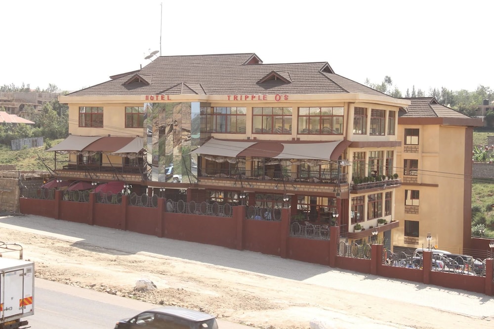 TrippleO's Hotel
