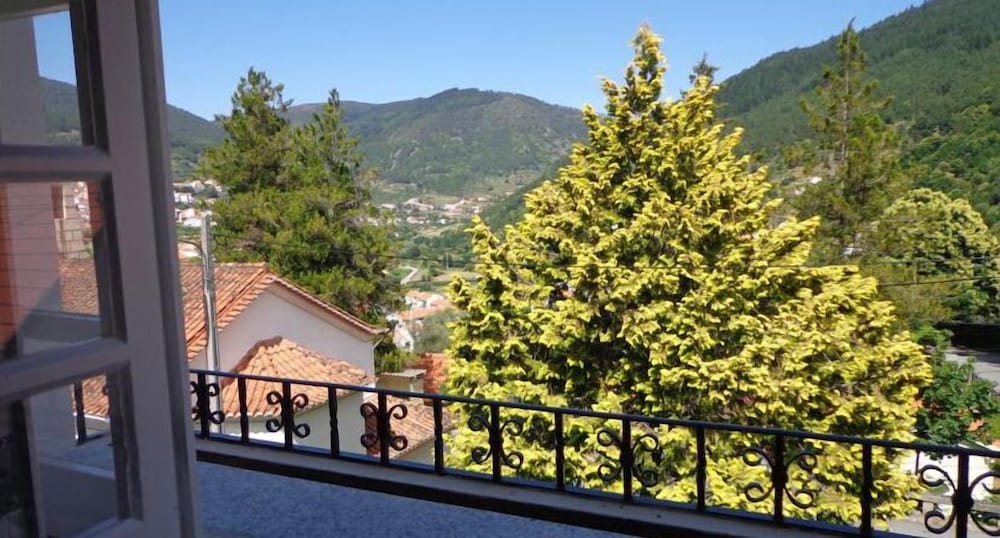 Casa Senhora Dos Verdes