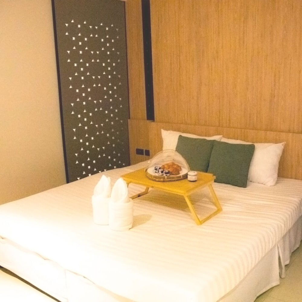 Santosa Detox & Wellness Center