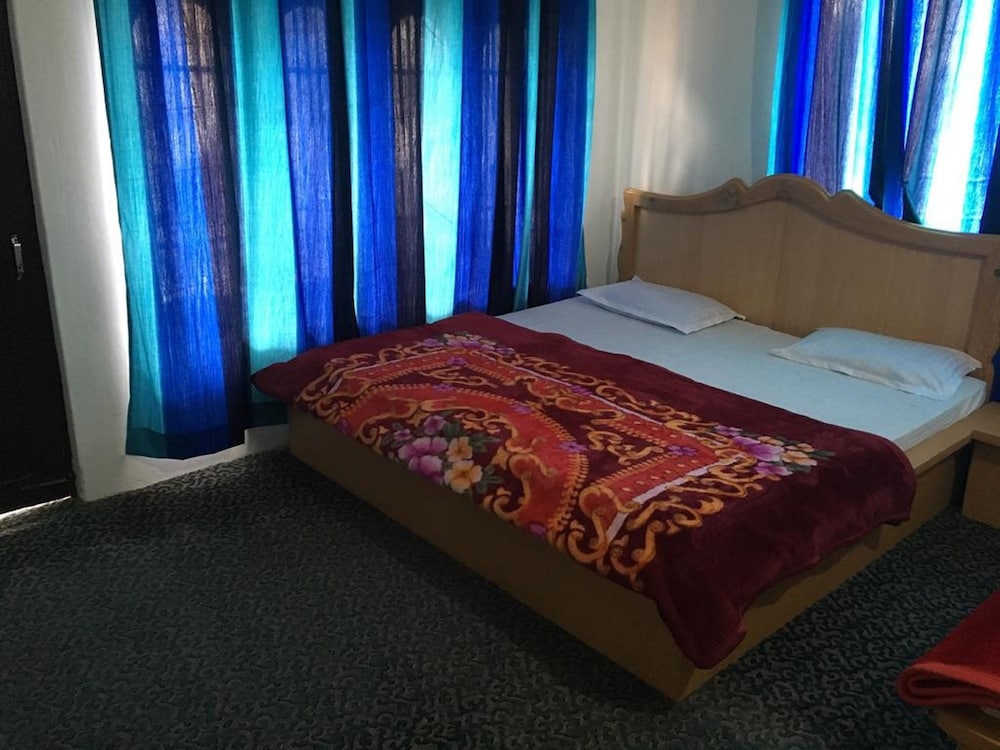 Hotel Nirmal