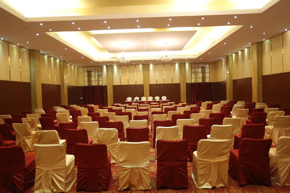 Jaipur Greens Hotel