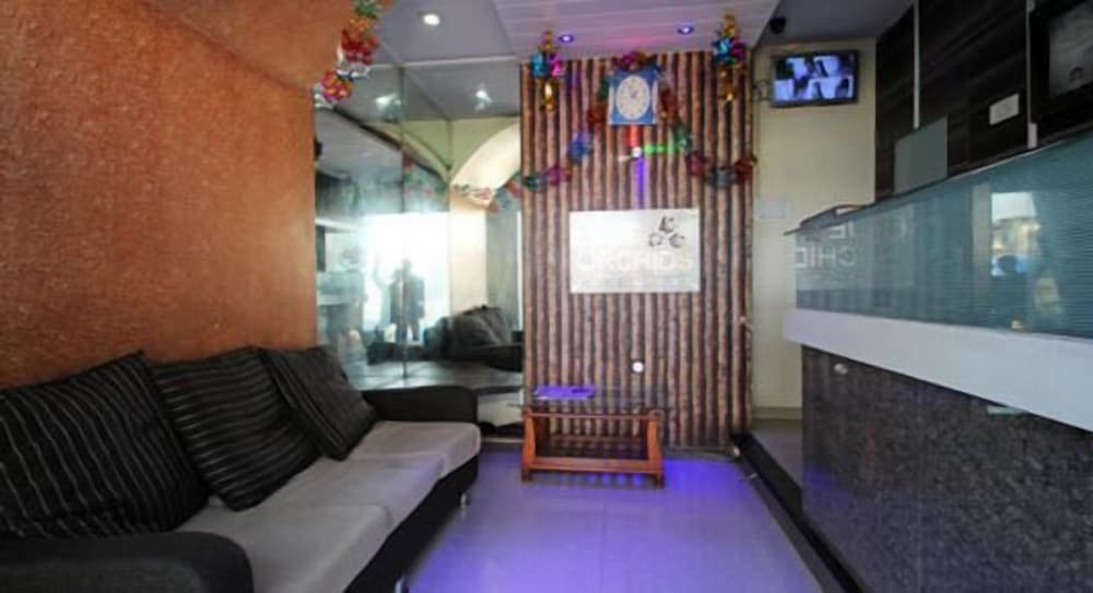 Blue Orchids Executive