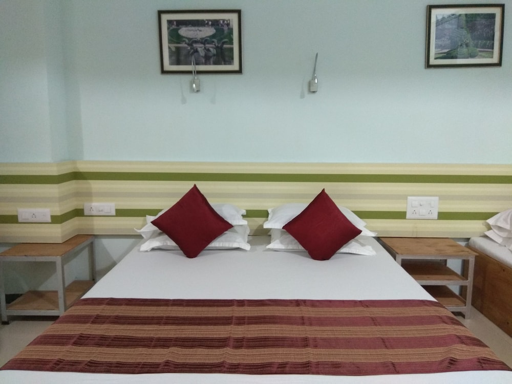Shubham Accomodation