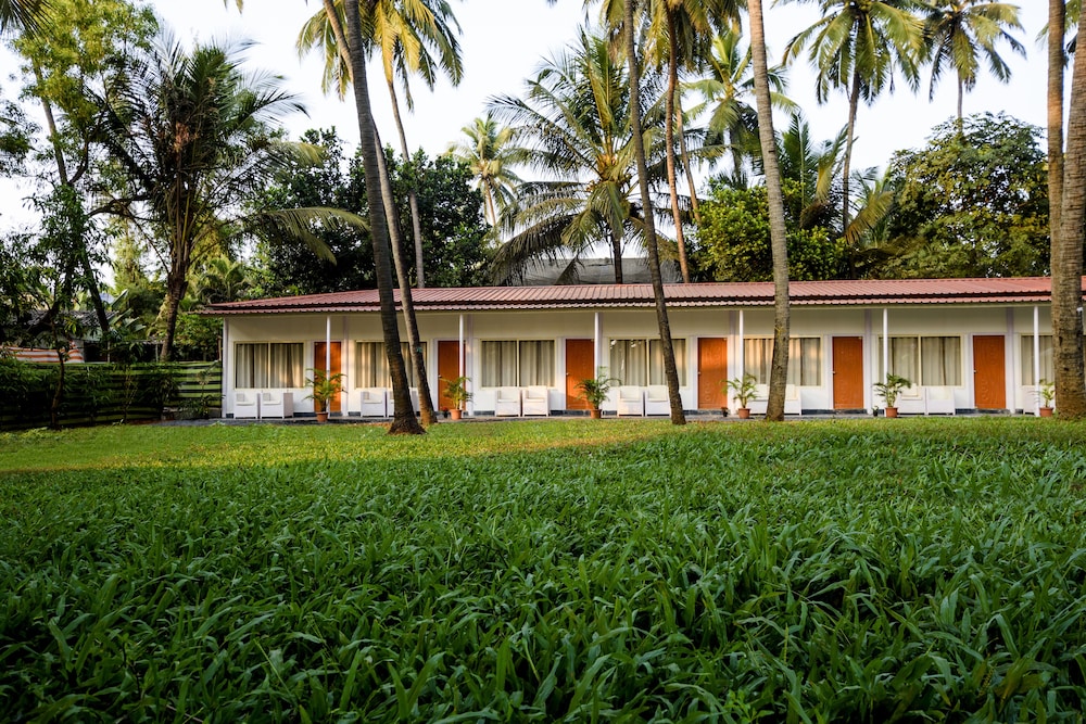 Maison Ocean Beach Resort