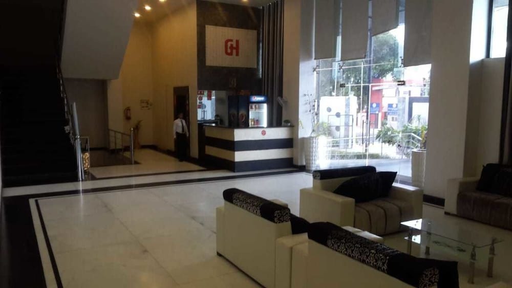 OYO 10325 Hotel Grand Harshal