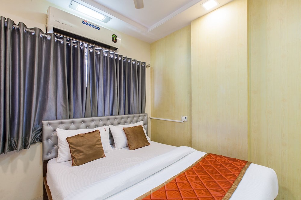 Hotel KC Palace