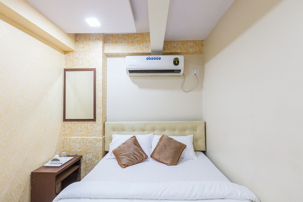 Hotel KC Palace