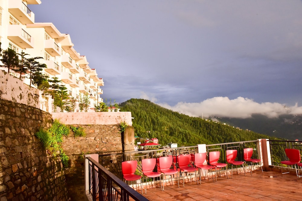 Spangle Heights - Shimla, Suites & Residences