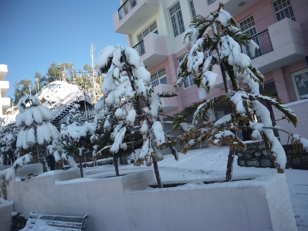 Spangle Heights - Shimla, Suites & Residences