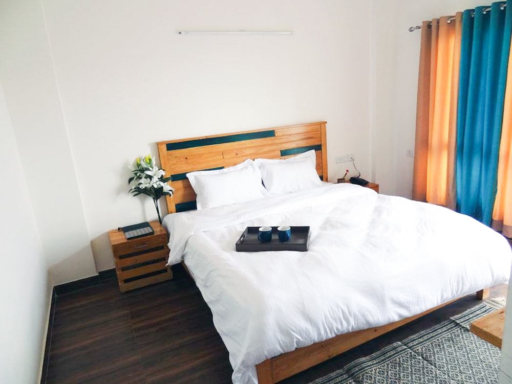 Spangle Heights - Shimla, Suites & Residences