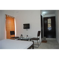 Vista Rooms near Riddhi Siddhi