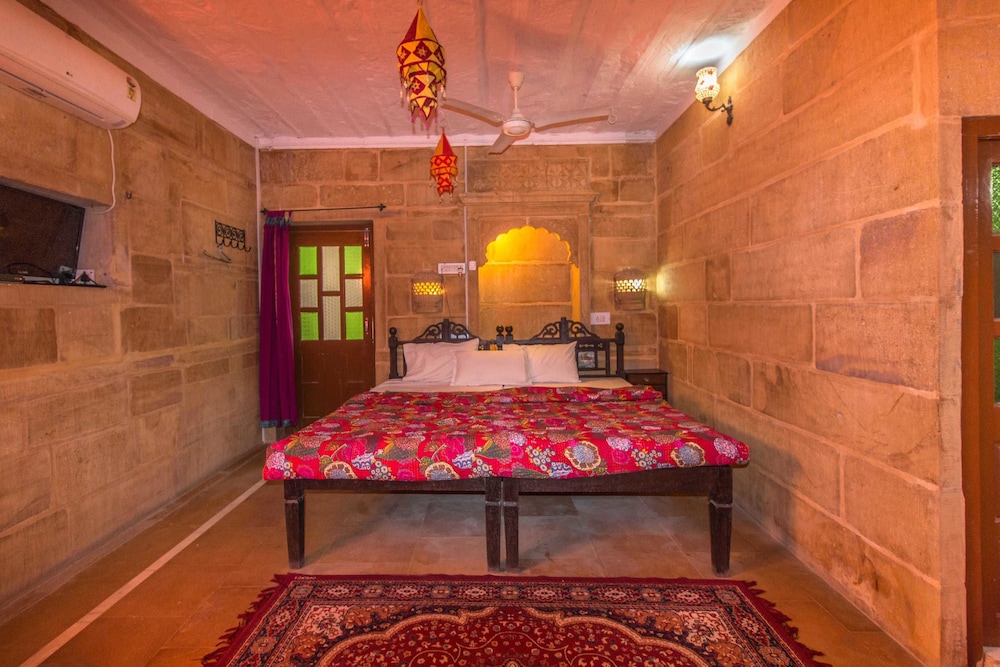 Backpacker Panda Oasis Jaisalmer