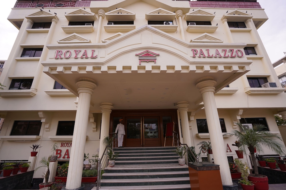Hotel Royal Jaipur Palace