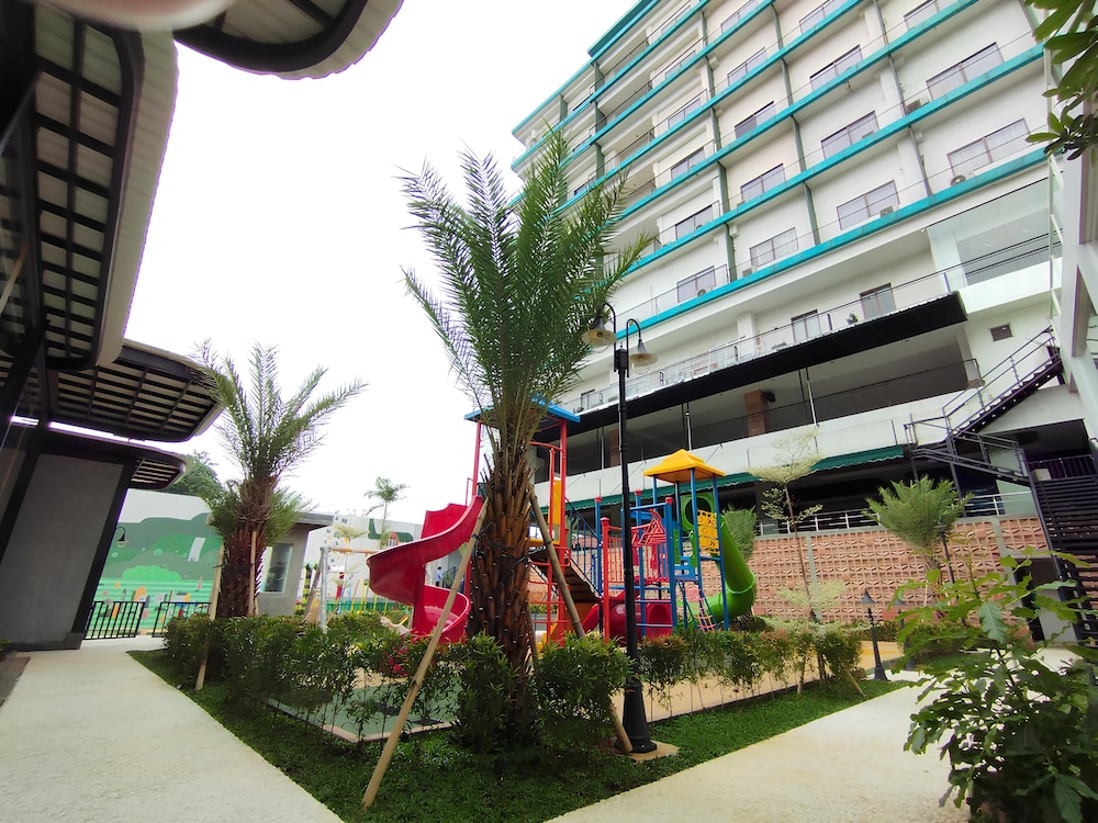 Hotel Gren Alia Jakarta