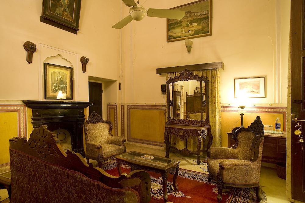 Naila Bagh Palace