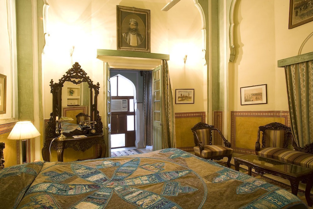 Naila Bagh Palace