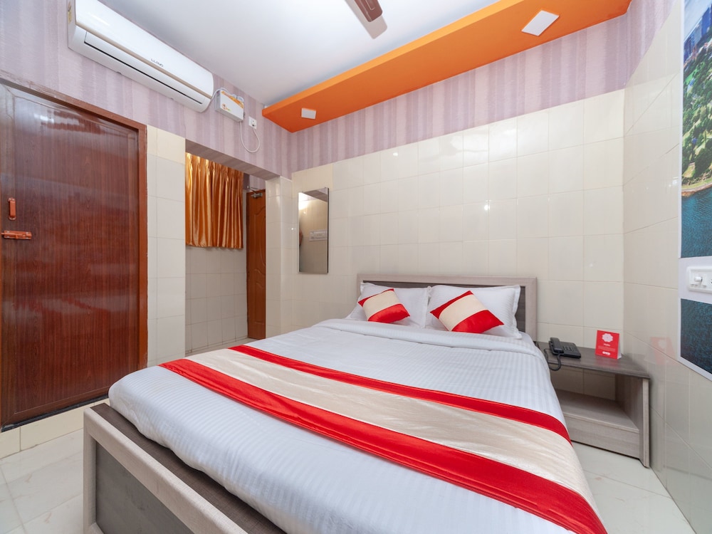 OYO 16596 Akash Inn Elite