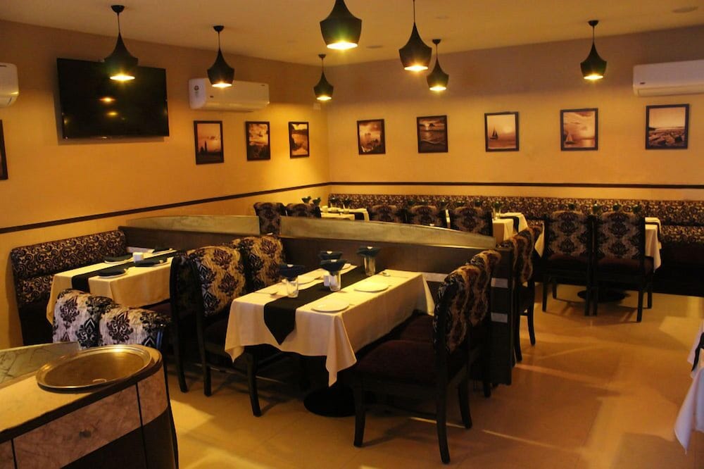 ZUZU Galaxy Annex Hotel