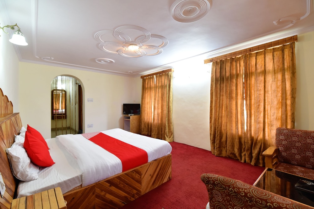 OYO 13232 Red Rose Cottage