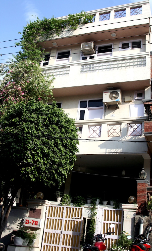 Main Image