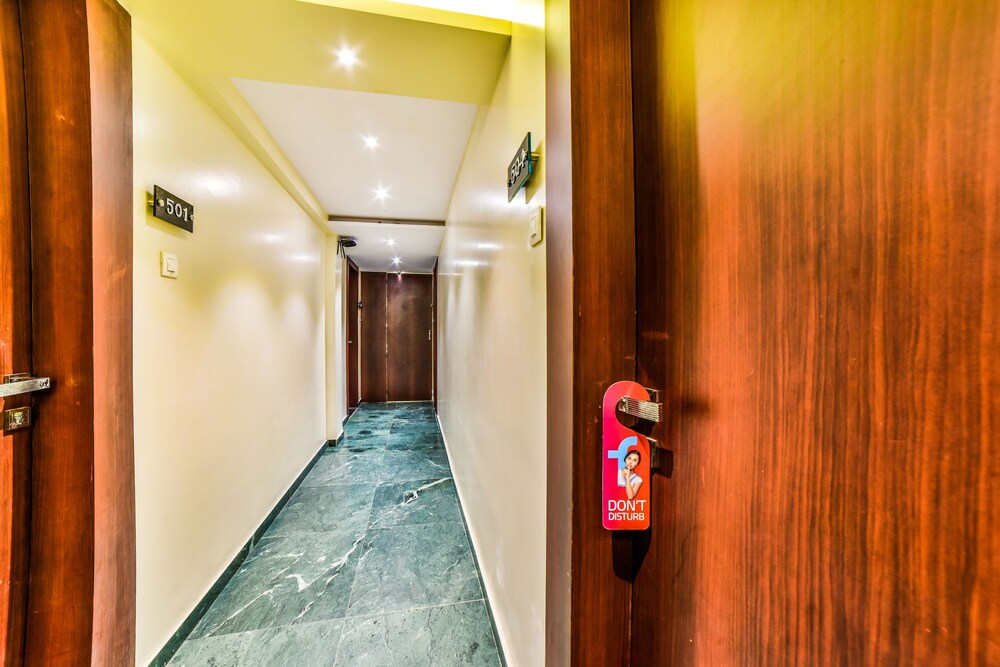 FabExpress Malad Residency