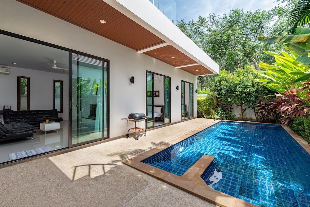 Modern 3BR Pool Villa by Intira Villas