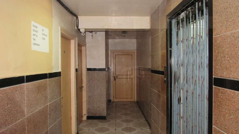 Side Image 2