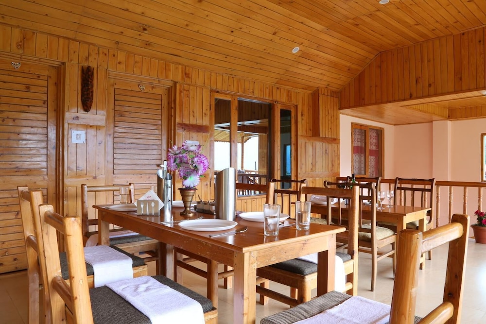 Kanyal Height Cottages