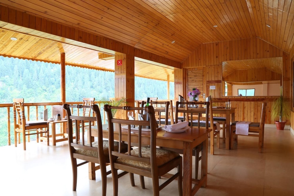 Kanyal Height Cottages